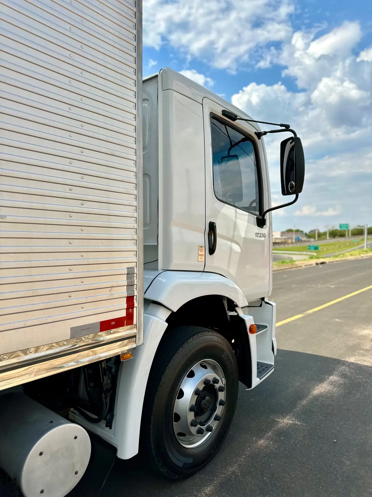 VW 17.230 — foto 5